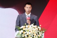 💬东莞市政协回应易建联疑似嫖娼：已关注网络信息 具体情况等官方通报